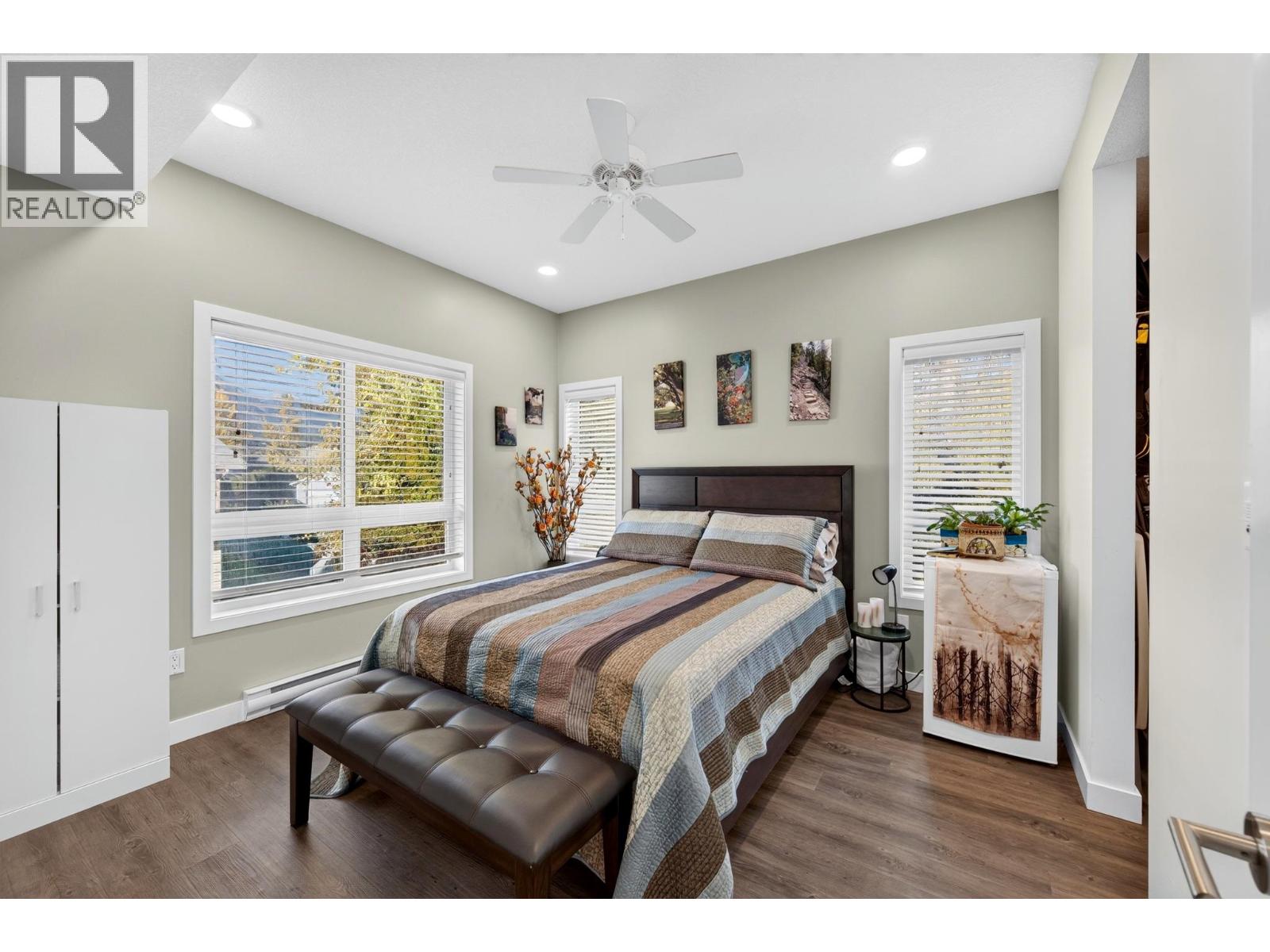 410 5TH Avenue S Unit# 1205