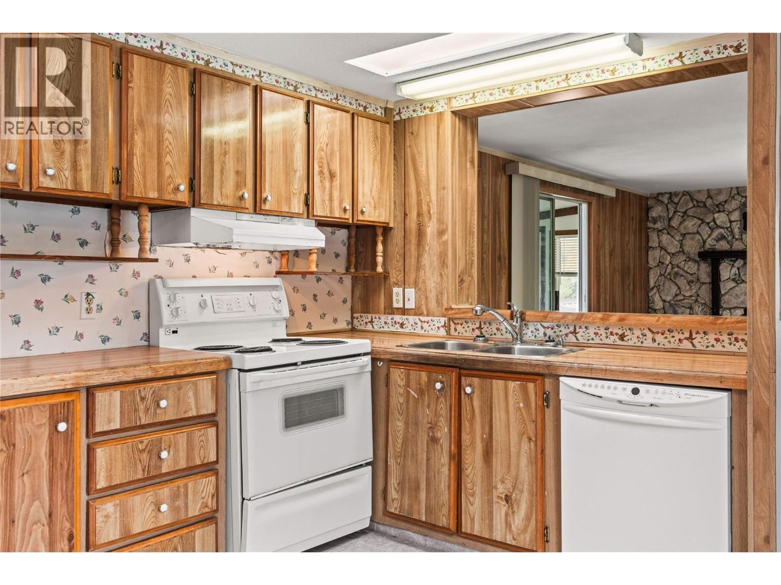 15401 Kalamalka Road Unit# 6A