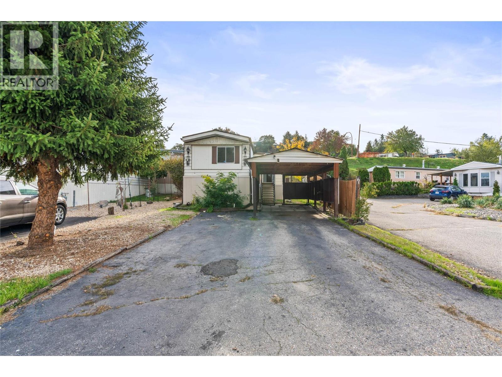 15401 Kalamalka Road Unit# 6A
