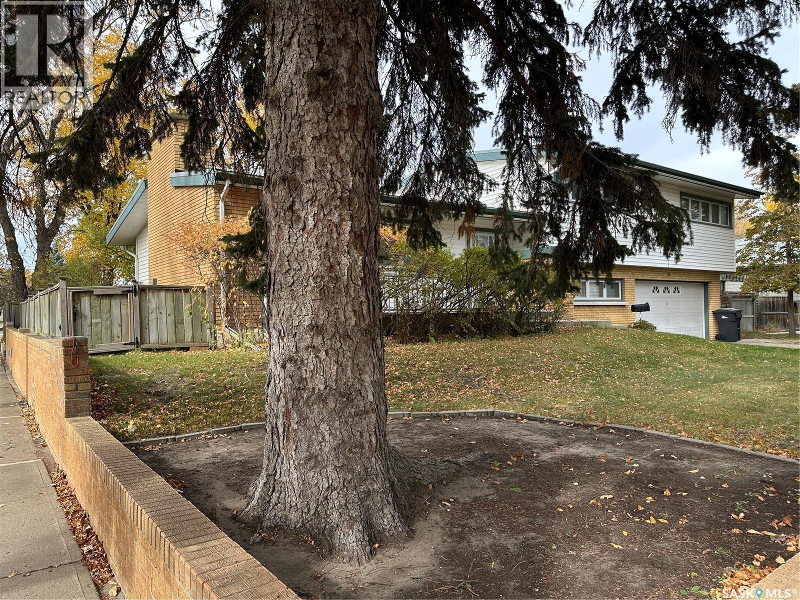 503 9th Street Ne, Weyburn, Saskatchewan  S4H 1G2 - Photo 40 - SK050840