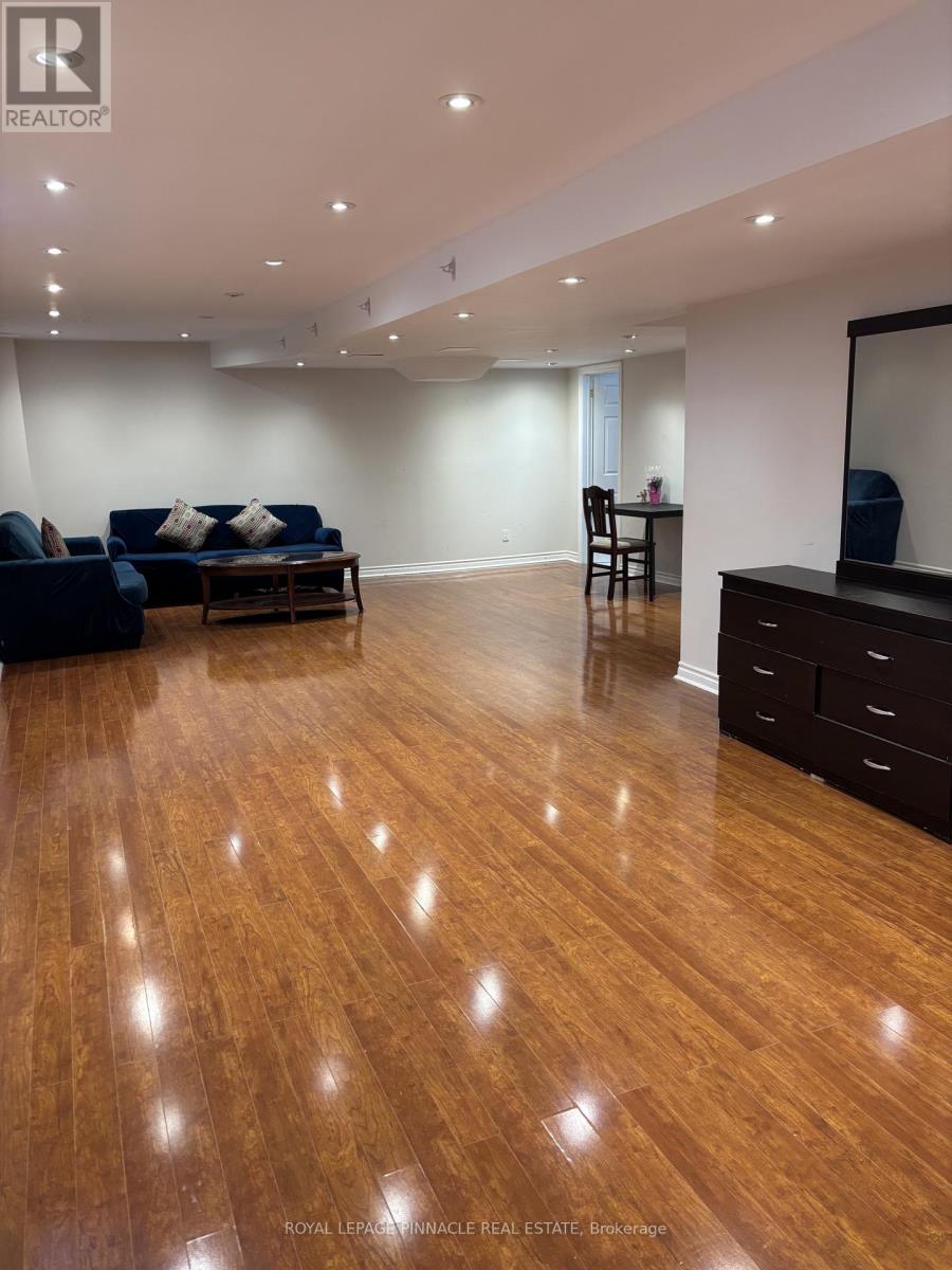 Bsmt - 5763 Raftsman Cove, Mississauga, Ontario  L5M 7B3 - Photo 4 - W13883168