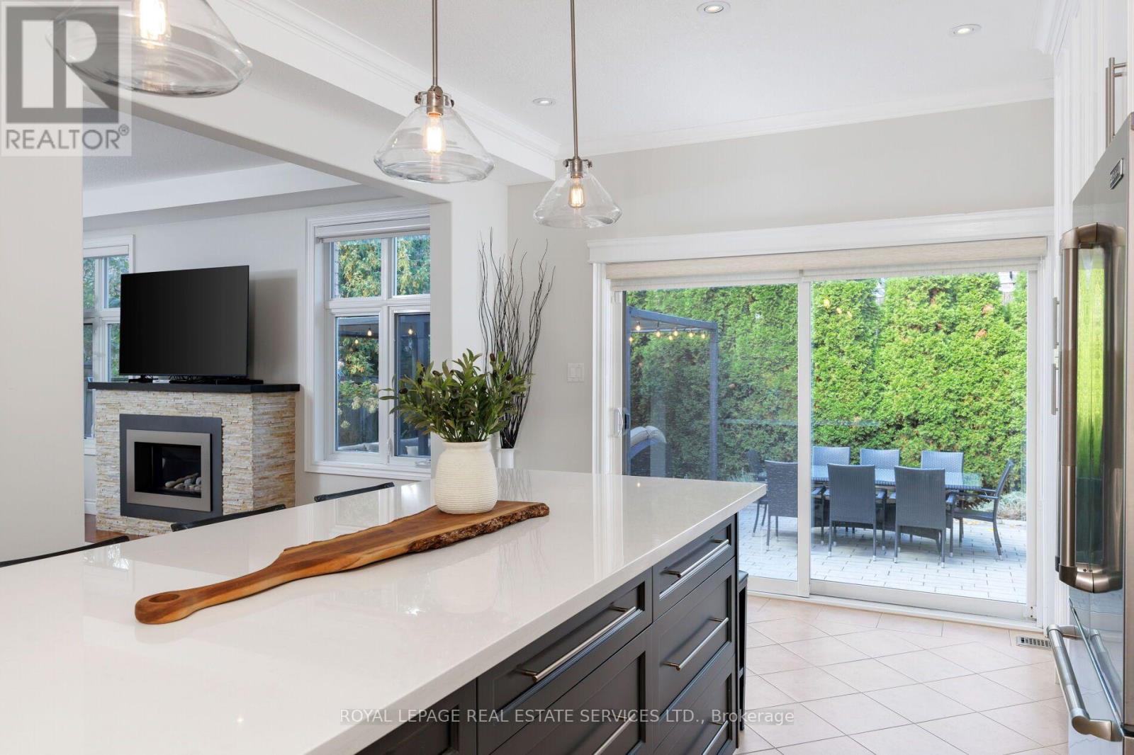 2619 North Ridge Trail, Oakville, Ontario  L6H 7L5 - Photo 12 - W13883186