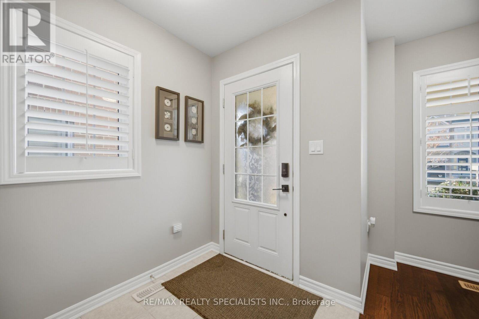 108 Leiterman Drive, Milton, Ontario  L9T 9L3 - Photo 7 - W13883262