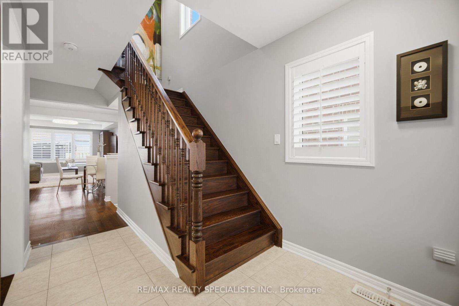 108 Leiterman Drive, Milton, Ontario  L9T 9L3 - Photo 9 - W13883262