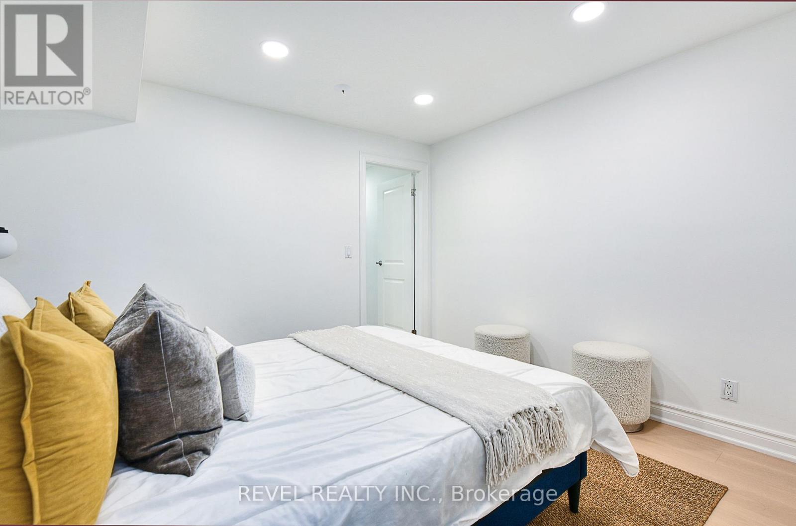 399 Perth Avenue, Toronto, Ontario  M6P 3Y5 - Photo 17 - W13883264
