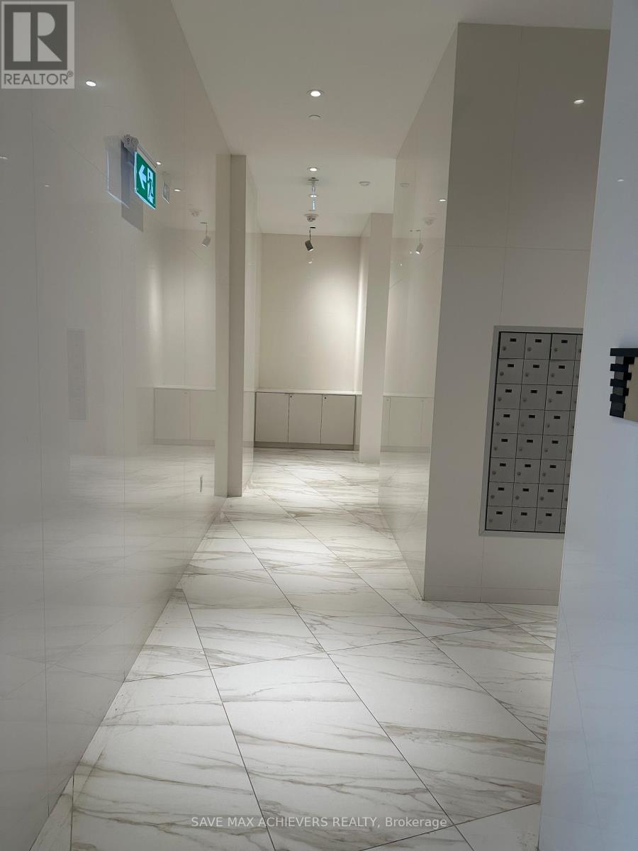 4705 - 3883 Quartz Road, Mississauga (City Centre), Ontario  L5B 0M4 - Photo 6 - W13883268