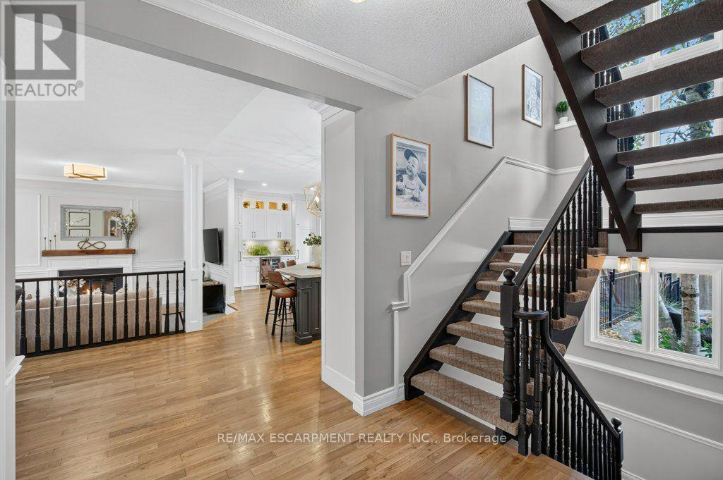 447 Golf Links Road, Hamilton, Ontario  L9G 4X6 - Photo 6 - X13883240