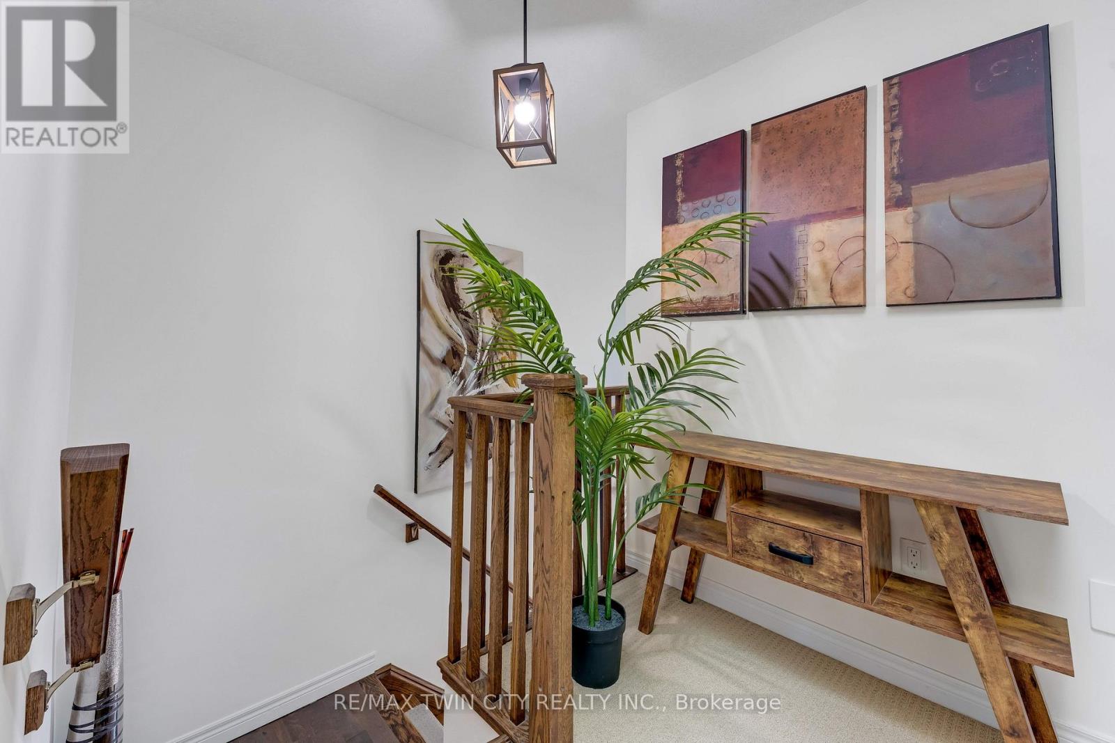 18 Crossbridge Avenue, Kitchener, Ontario  N2A 0J9 - Photo 22 - X13883278
