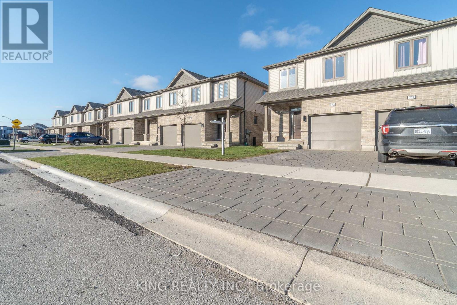 705 Chelton Road, London South, Ontario  N6M 0J1 - Photo 3 - X13883290