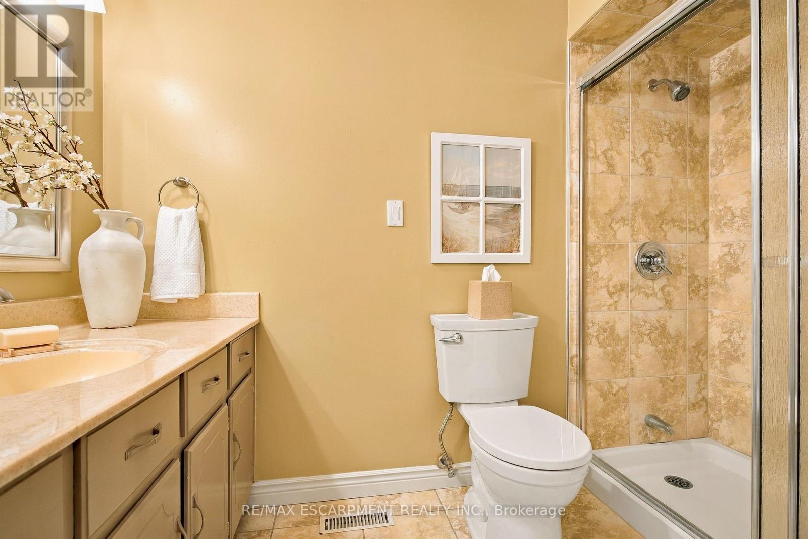 23 Cullum Drive, Hamilton, Ontario  L0R 1H2 - Photo 31 - X13883300