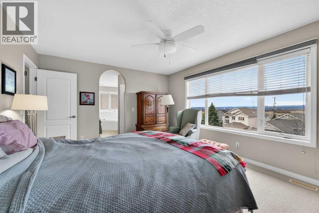35 Rockyledge Rise NW, Calgary, Alberta  T3G 5N1 - Photo 23 - A2340728