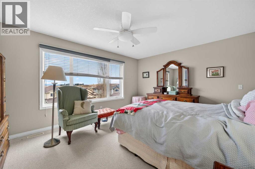 35 Rockyledge Rise NW, Calgary, Alberta  T3G 5N1 - Photo 22 - A2340728