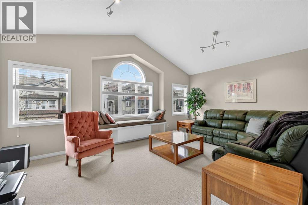 35 Rockyledge Rise NW, Calgary, Alberta  T3G 5N1 - Photo 16 - A2340728