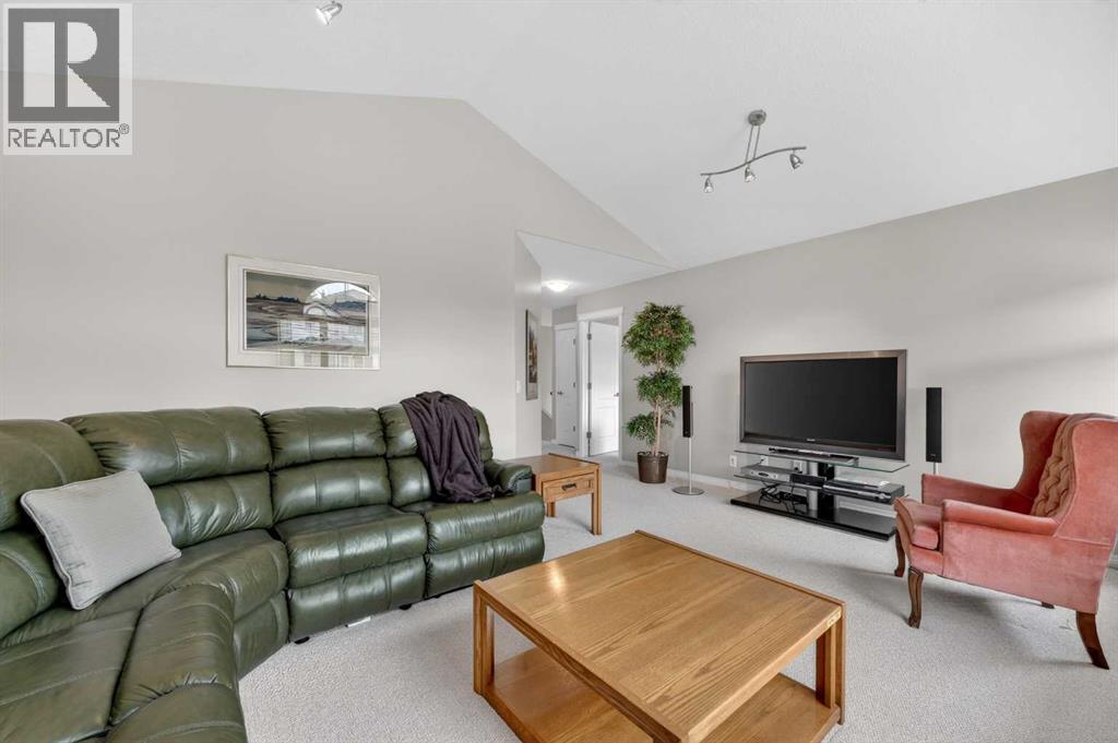 35 Rockyledge Rise NW, Calgary, Alberta  T3G 5N1 - Photo 18 - A2340728