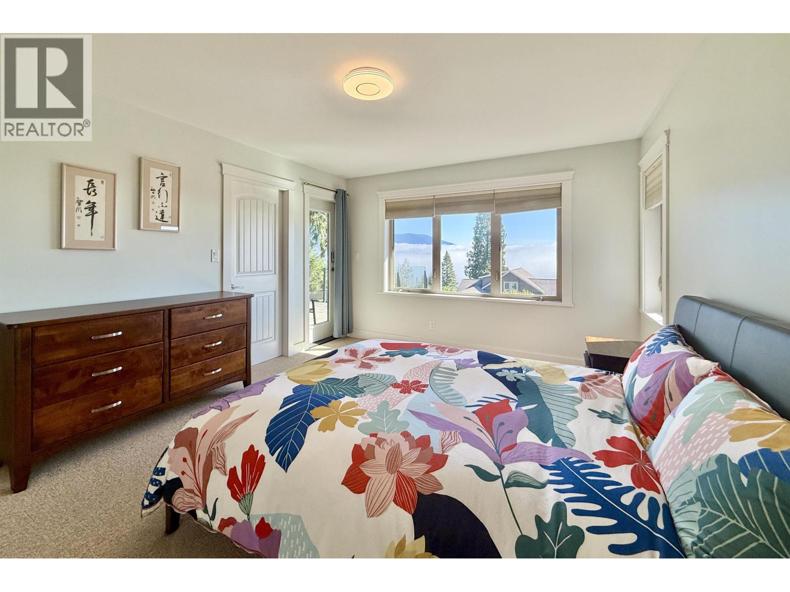 496 Spyglass Place, Gibsons, British Columbia  V0N 1V9 - Photo 21 - R3173265