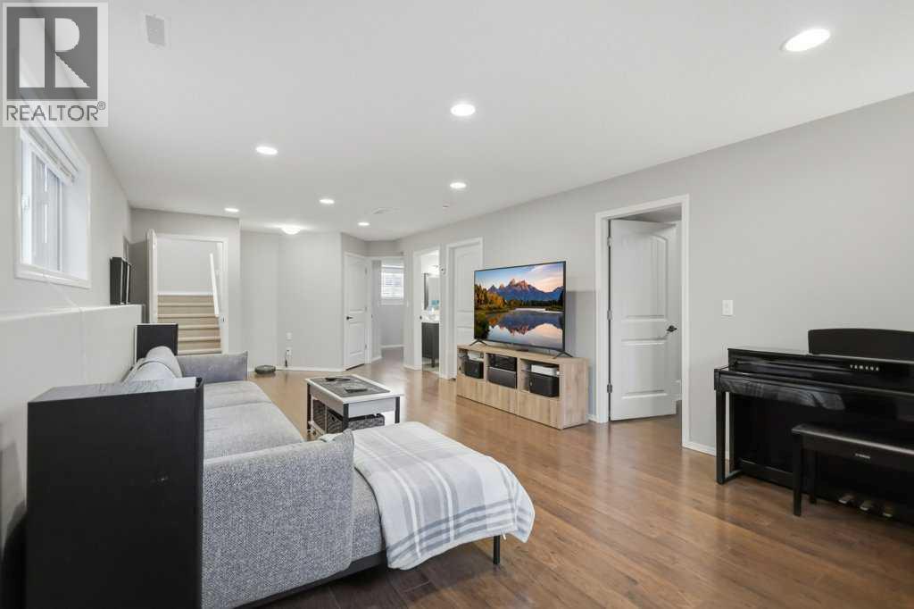 159 Pioneer Way