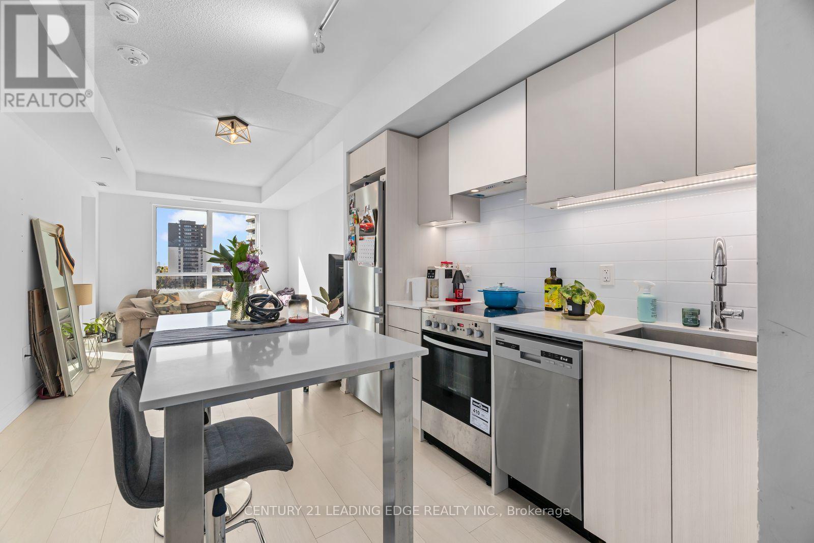 745 - 26 GIBBS ROAD, Toronto, Ontario