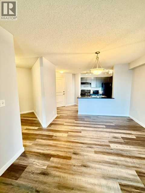 106, 5 saddlestone Way NE