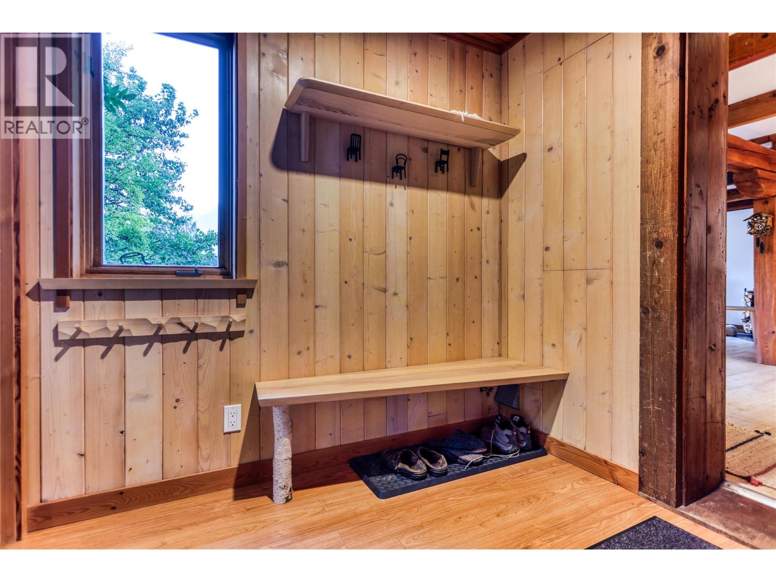 7025 Beggs Road, Nelson, British Columbia V1L 5P6 - Photo 50 - 10403009