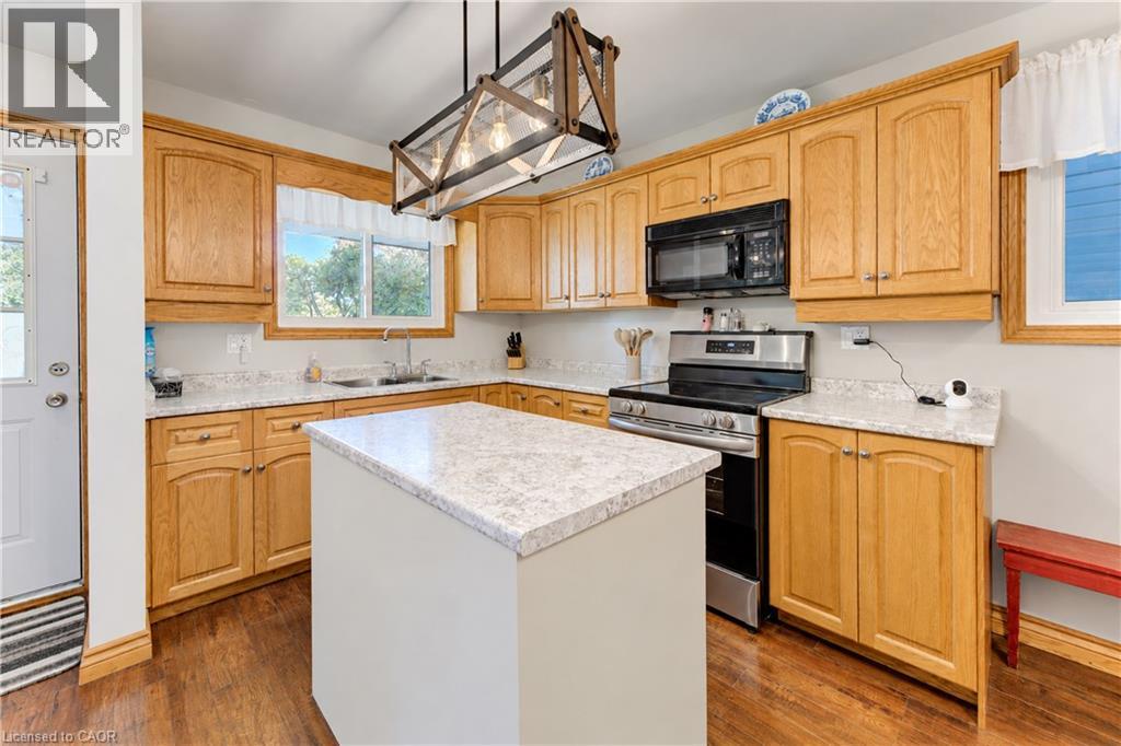 73 Belton Drive, Kitchener, Ontario  N2M 2B7 - Photo 12 - 40870158