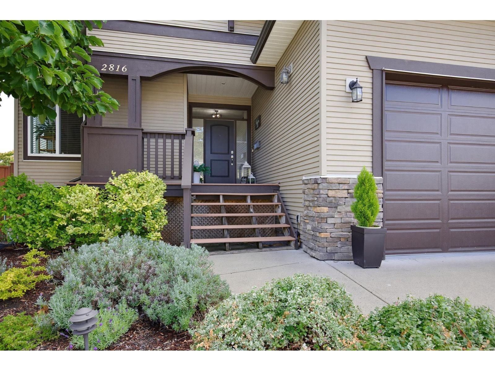 2816 Woodland Drive, Langley, British Columbia  V2Y 1C2 - Photo 3 - R3172850