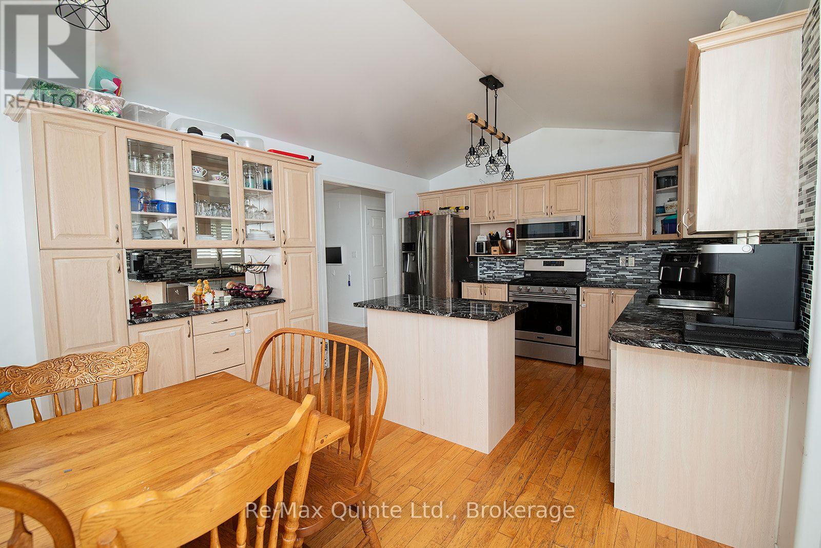 65 Glenburnie Drive, Quinte West, Ontario  K8V 5P4 - Photo 18 - X13838536