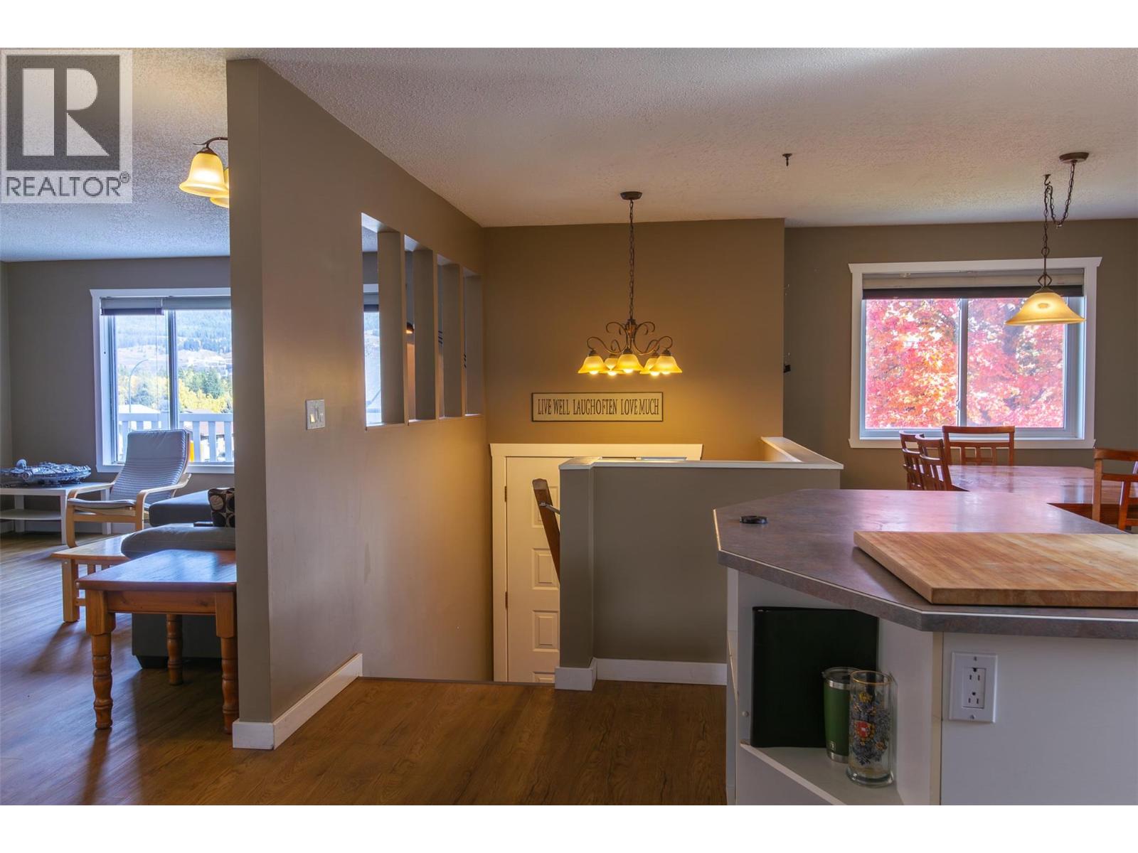1207 PINYON Road