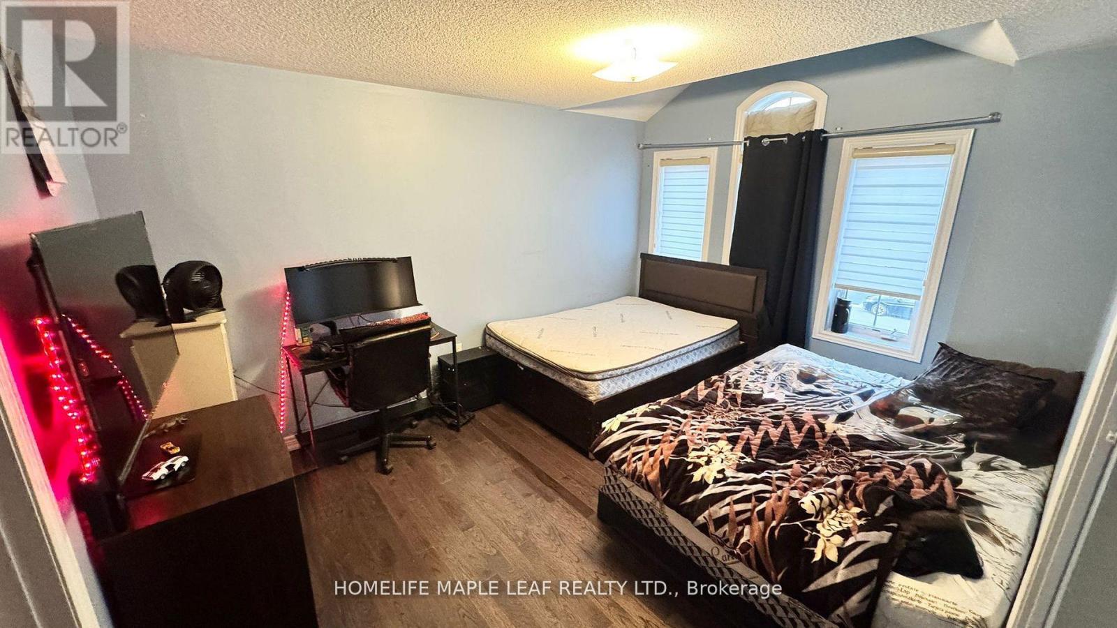 8 Ricardo Road, Brampton, Ontario  L6P 3Z1 - Photo 12 - W13883404