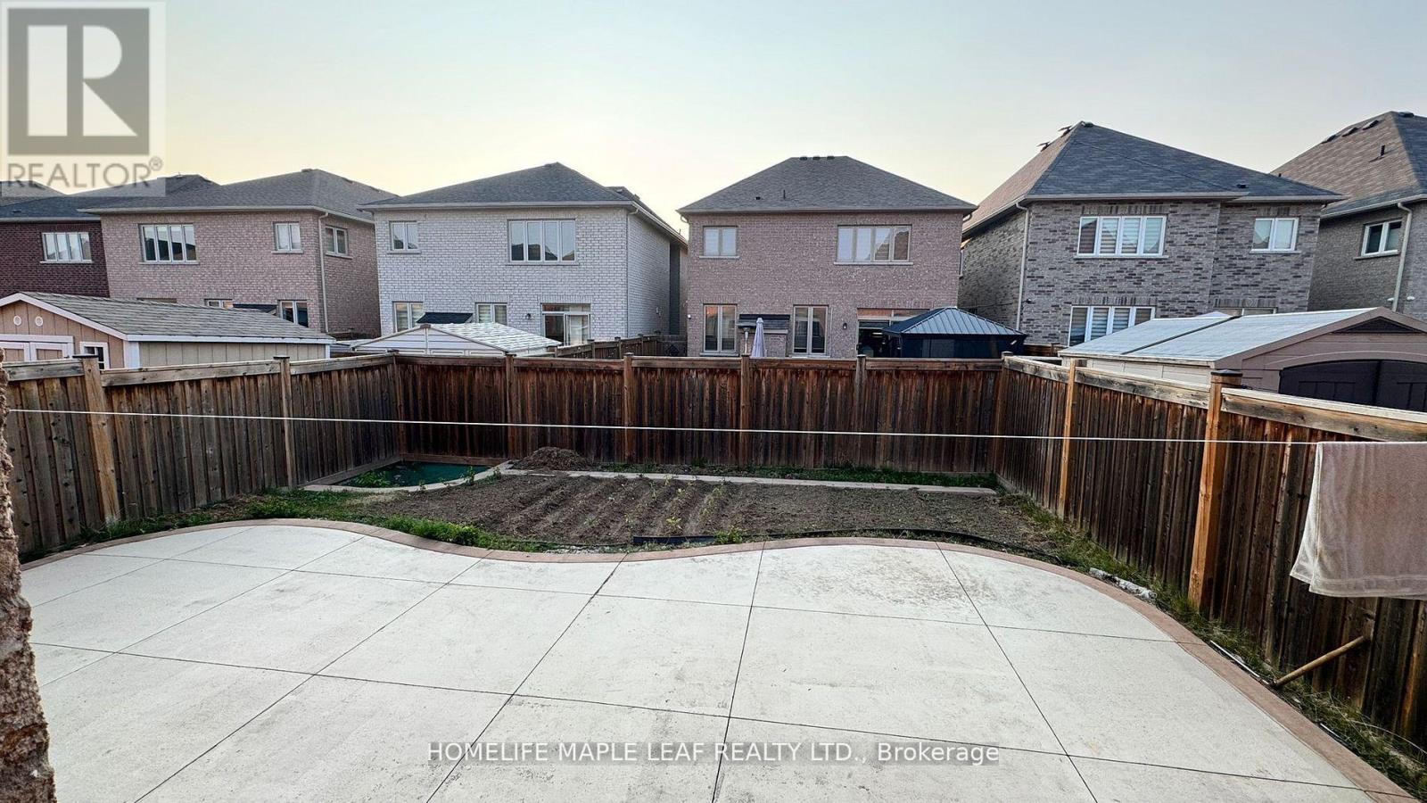 8 Ricardo Road, Brampton, Ontario  L6P 3Z1 - Photo 14 - W13883404
