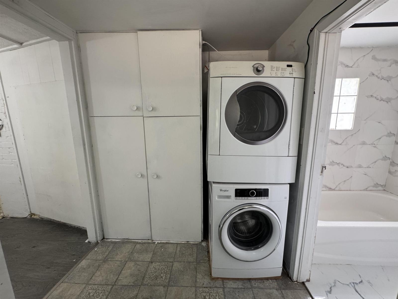 52844 YALE ROAD|Rosedale
