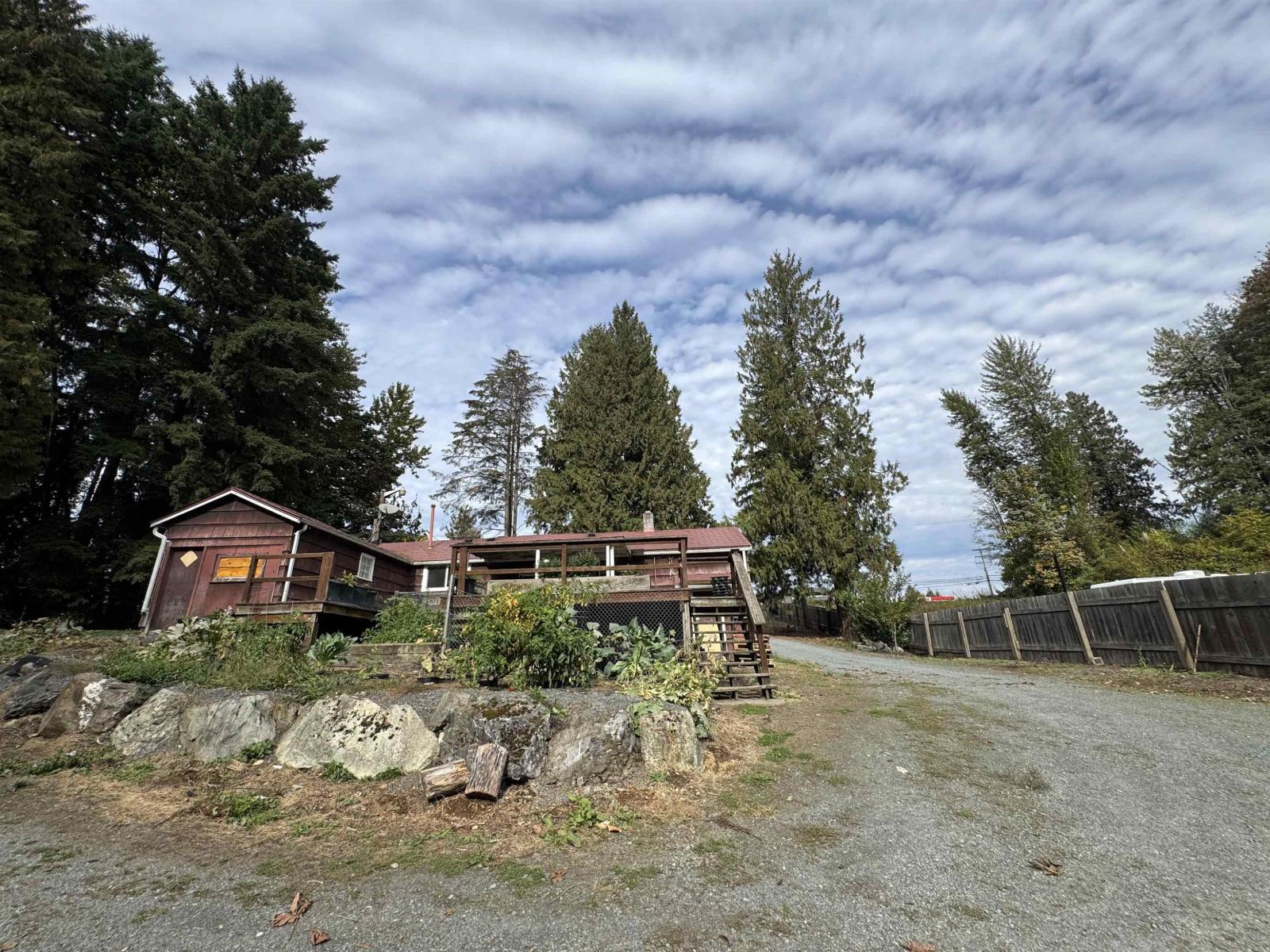 52844 YALE ROAD|Rosedale