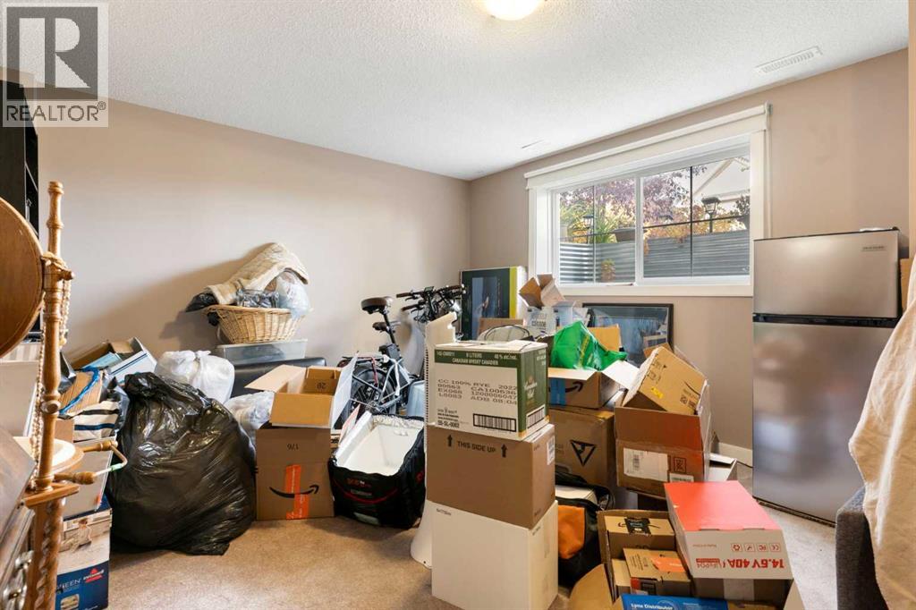 2008, 2370 Bayside Road SW