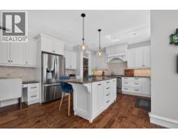 5507 Lee Lane, Kelowna, British Columbia V1W 5H2 - Photo 5 - 10395798