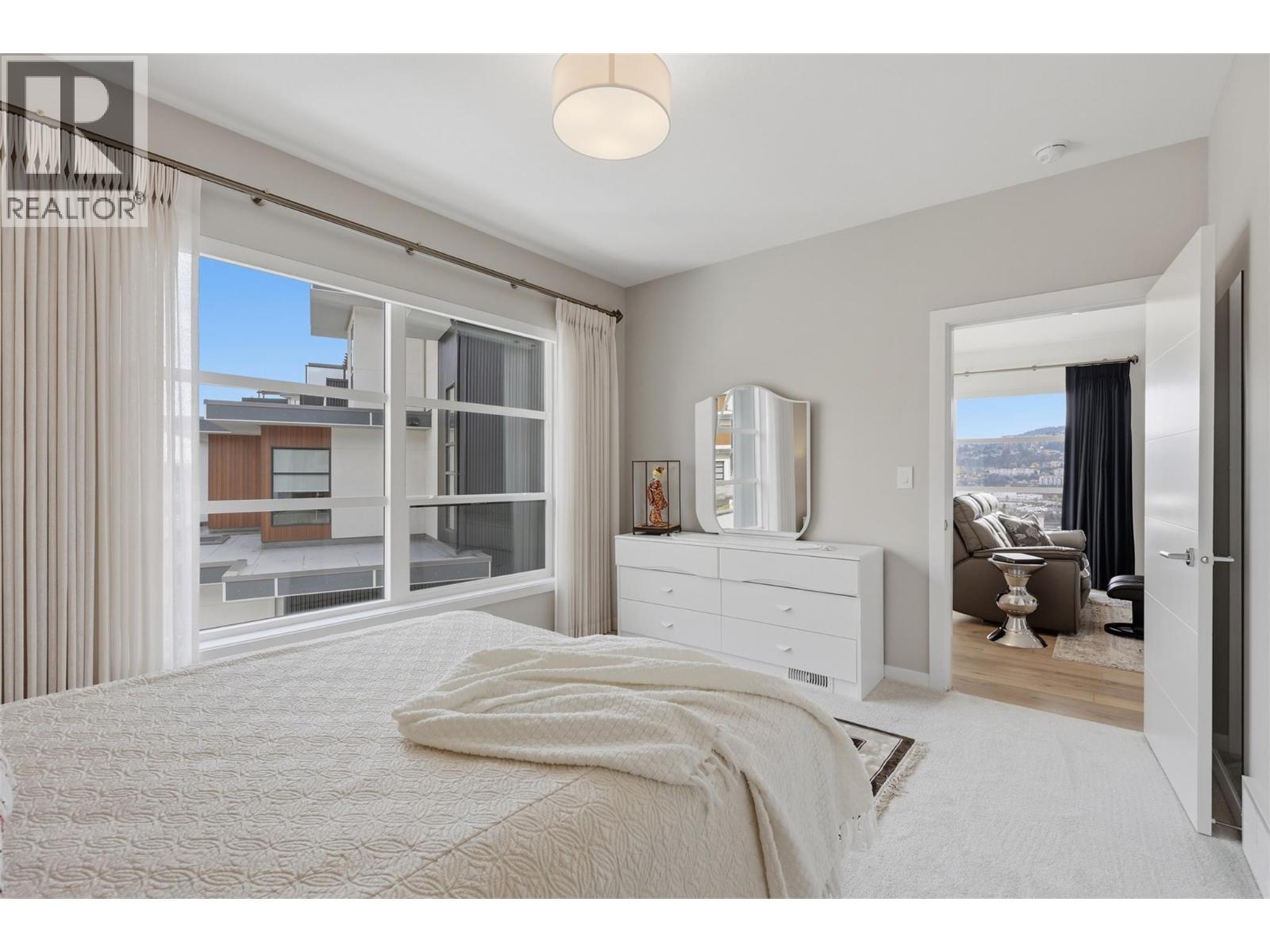 1395 PRAIRIE ROSE Drive Unit# 16