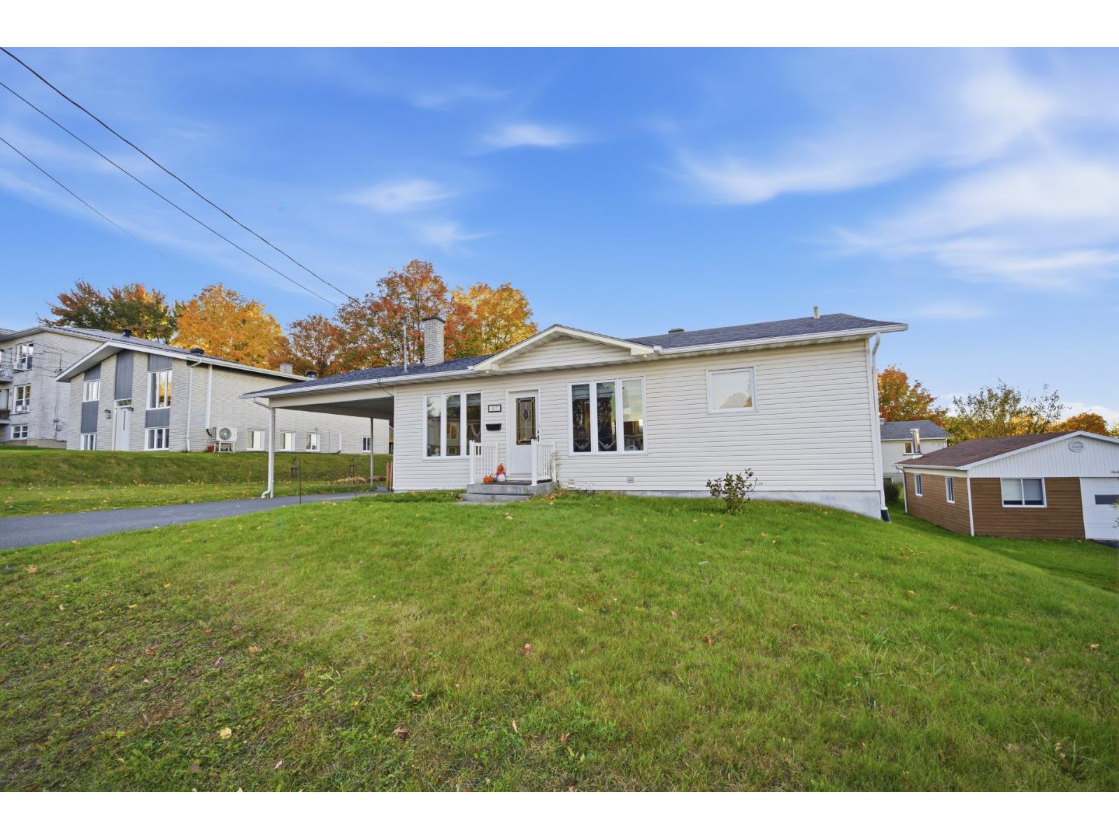 417 Boul. Simoneau Val-des-Sources Quebec Canada J1T3H6 2