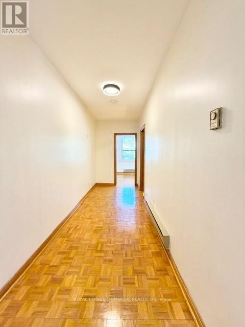 2nd Flr - 455 B Danforth Avenue, Toronto, Ontario  M4K 1P1 - Photo 8 - E13883284