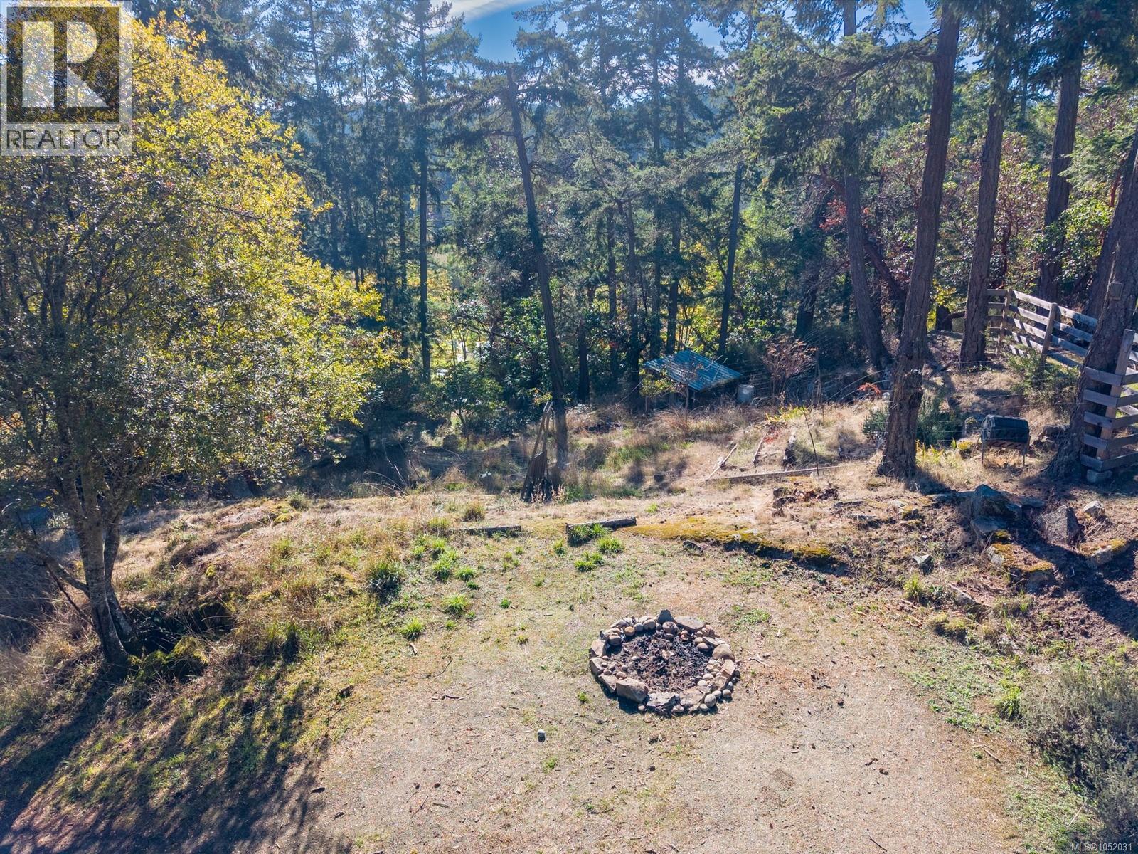 4318 Port Washington Rd