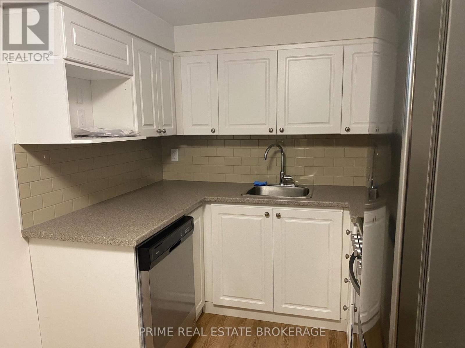 B02 - 580 Waterloo Street, London East, Ontario  N6B 2P9 - Photo 6 - X13882684
