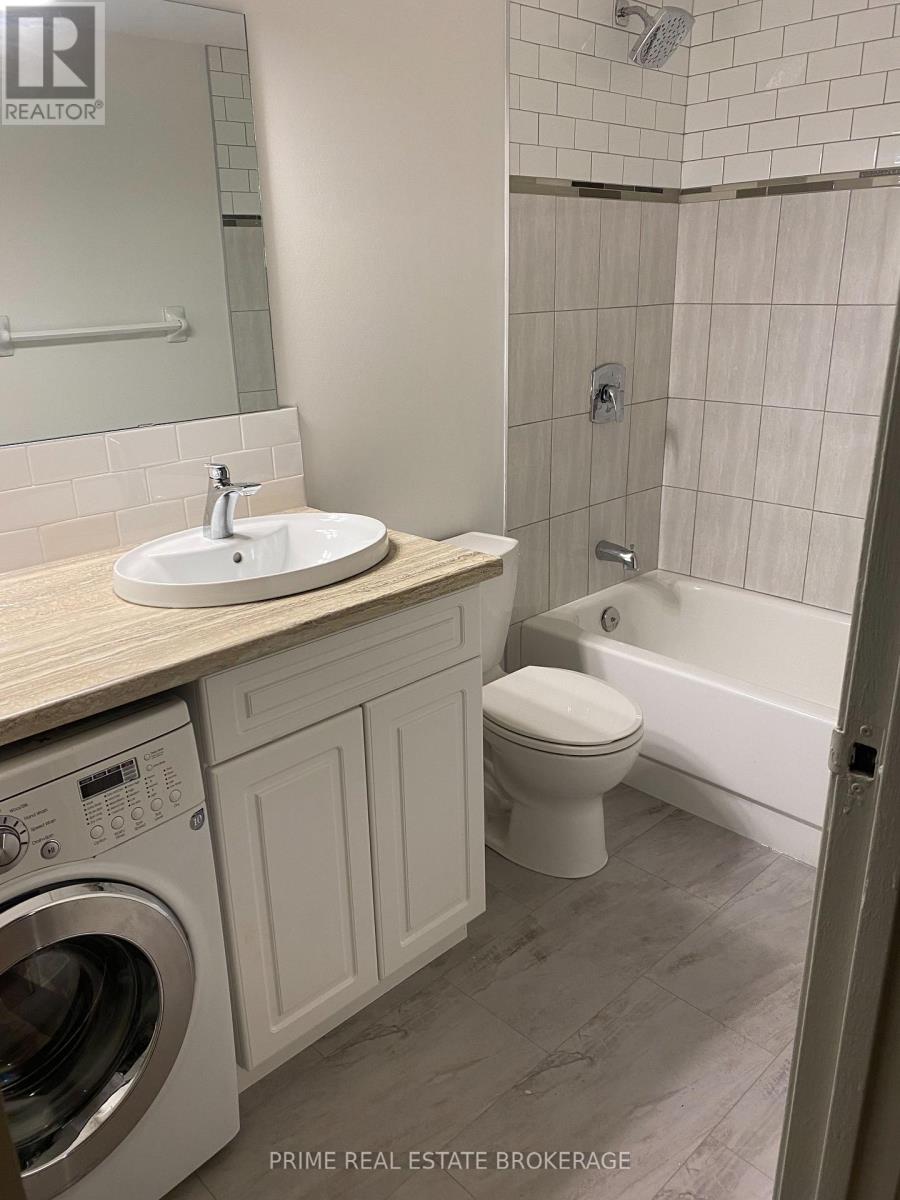 B02 - 580 Waterloo Street, London East, Ontario  N6B 2P9 - Photo 10 - X13882684