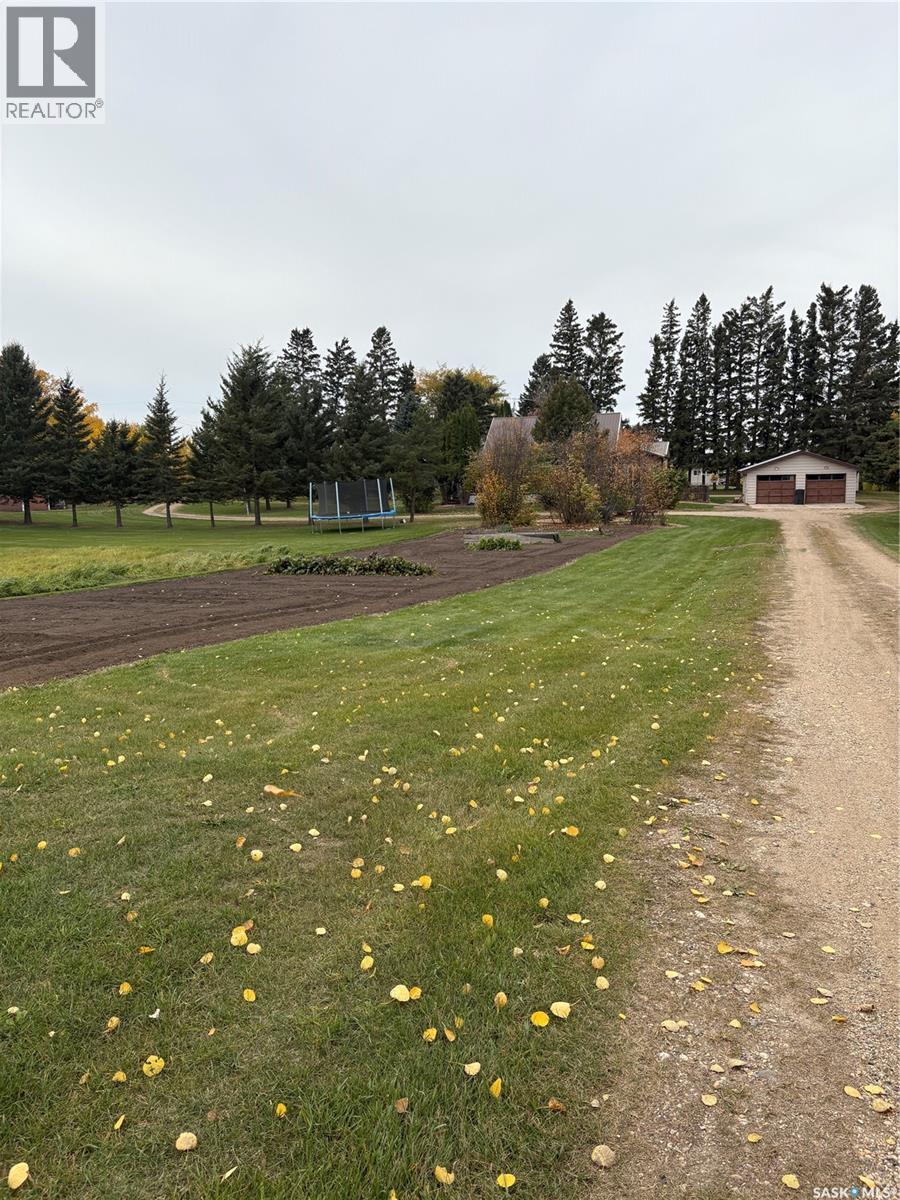 Steppan Acreage Lintlaw, Lintlaw, Saskatchewan  S0A 2H0 - Photo 10 - SK050821
