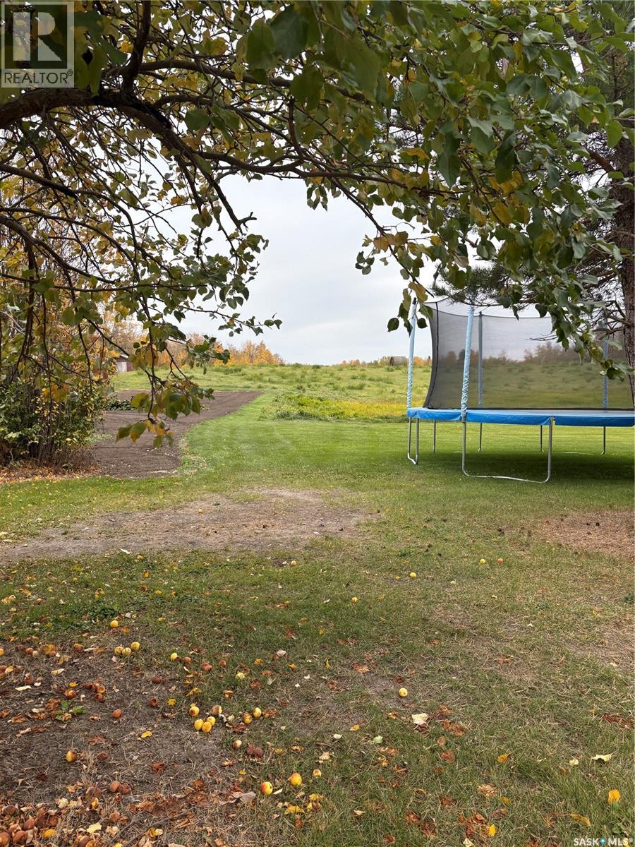 Steppan Acreage Lintlaw, Lintlaw, Saskatchewan  S0A 2H0 - Photo 17 - SK050821
