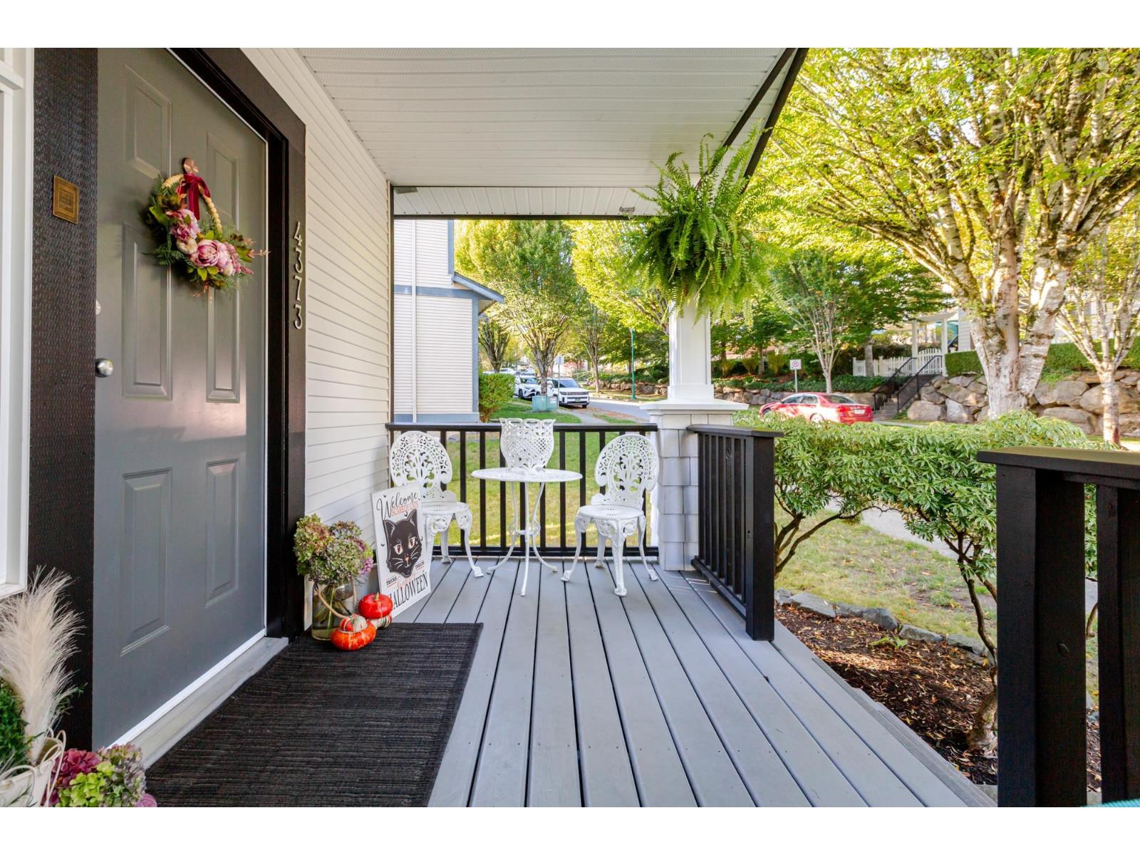 4373 ATWOOD CRESCENT