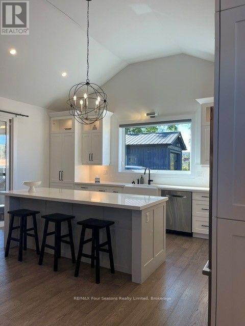 4594 County Road 124 Road, Clearview, Ontario L9Y 2Z1 - Photo 10 - S13883528