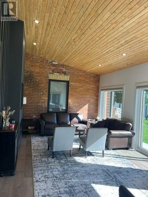 4594 County Road 124 Road, Clearview, Ontario L9Y 2Z1 - Photo 15 - S13883528