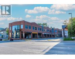 15105 YONGE STREET, Aurora, Ontario