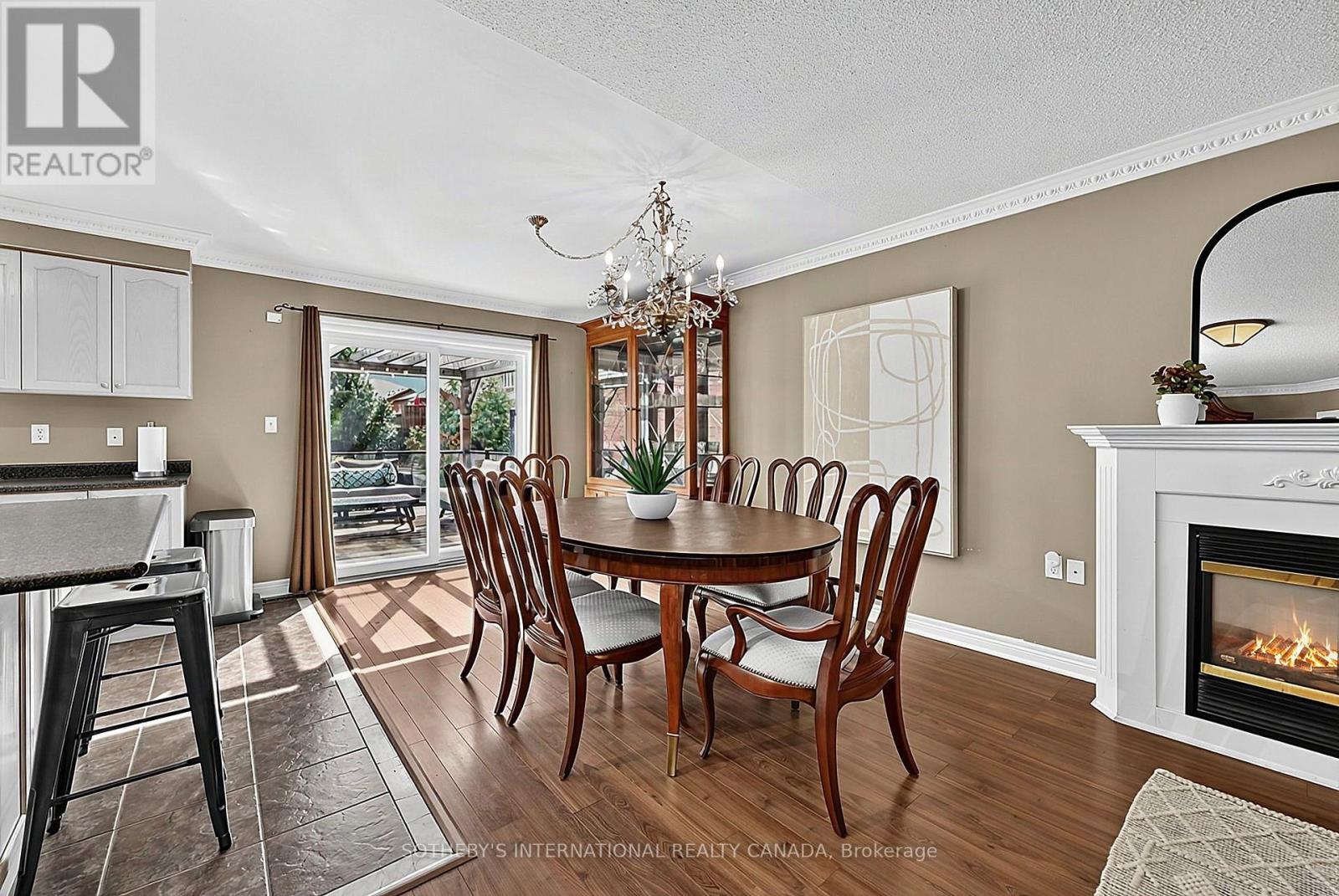 4 Brecken Drive, Georgina, Ontario  L4P 4A3 - Photo 11 - N13883456