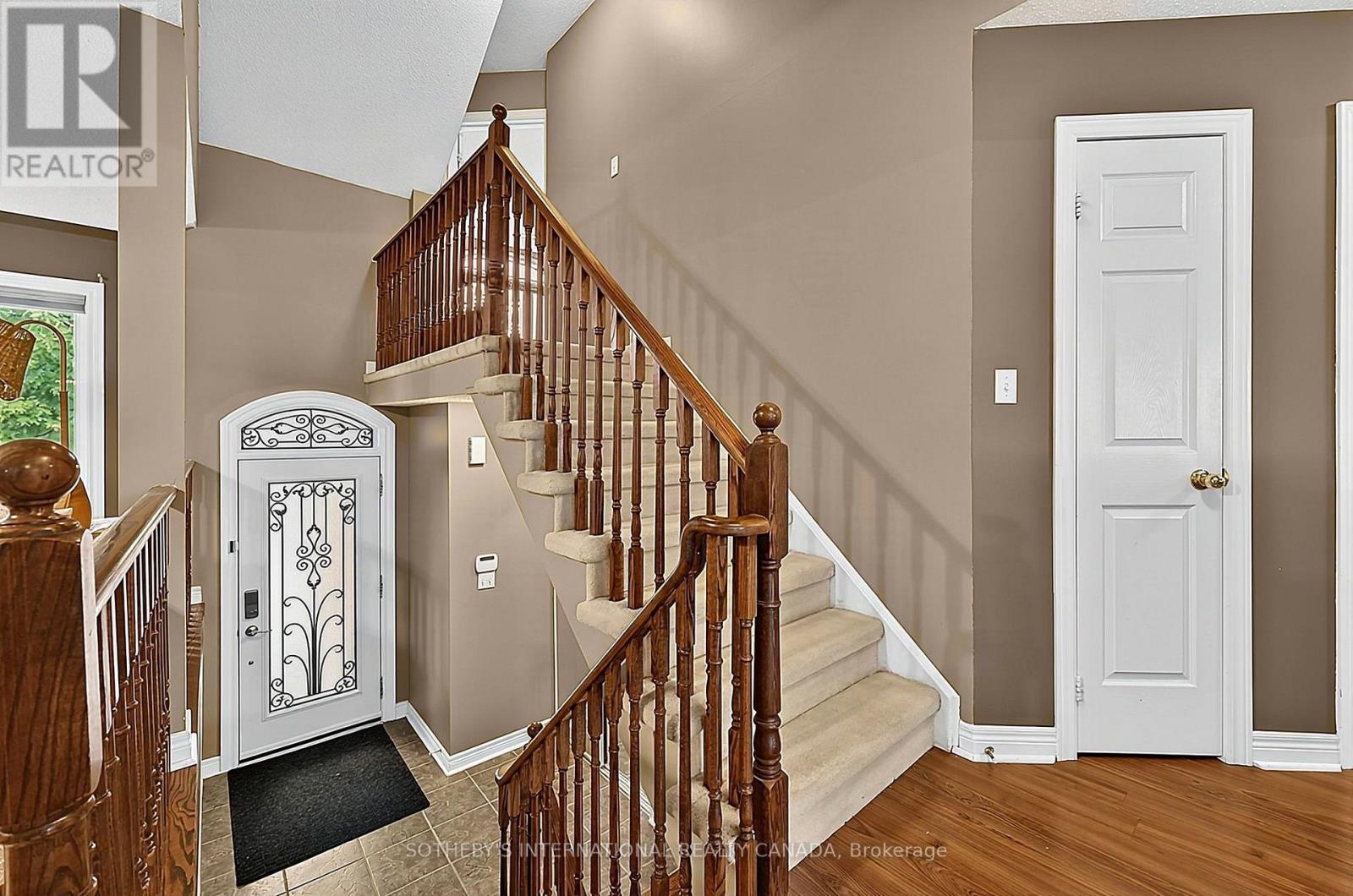 4 Brecken Drive, Georgina, Ontario  L4P 4A3 - Photo 19 - N13883456