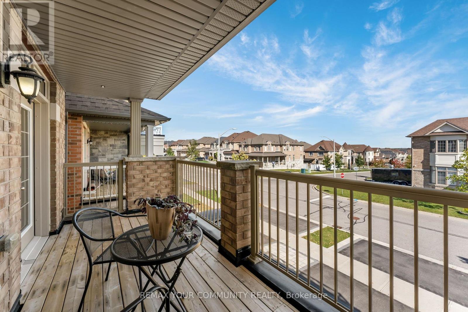 150 Inverness Way, Bradford West Gwillimbury, Ontario  L3Z 0W6 - Photo 12 - N13882480