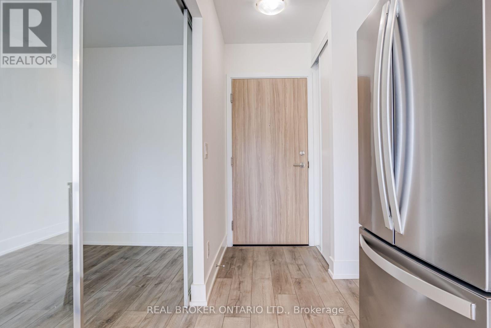 208 - 11 Maryport Avenue, Toronto, Ontario  M3M 0E2 - Photo 5 - W13881082
