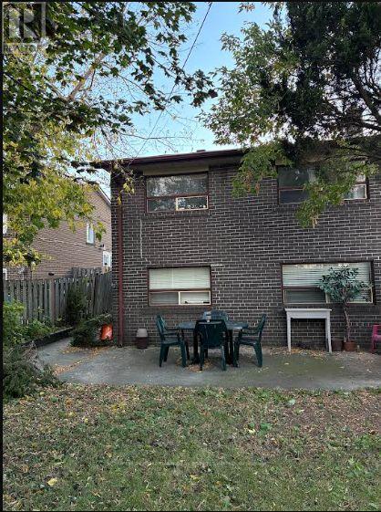 3 Benton Street, Brampton, Ontario  L6W 3B8 - Photo 22 - W13883514